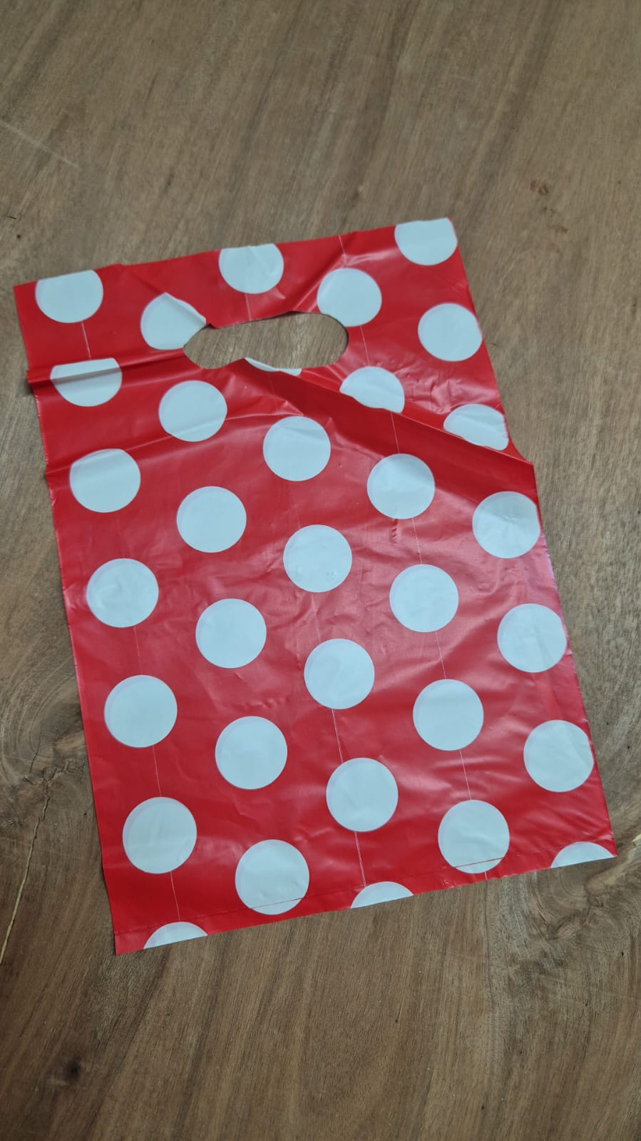 שקיות ניילון 20X30 במבחר צבעים 100יח'