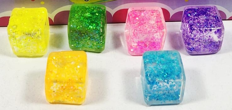 %!!סקוויזי מיני קוביית קרח שקית9449D/1500/1-50