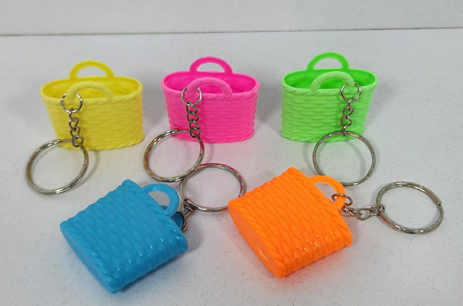 !!מחזיק בצורת סל תיק5771A/1200/1-12