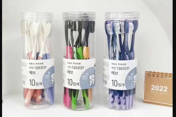 !לבית מברשת שיניים (10יח) במארז מפואר2914/100