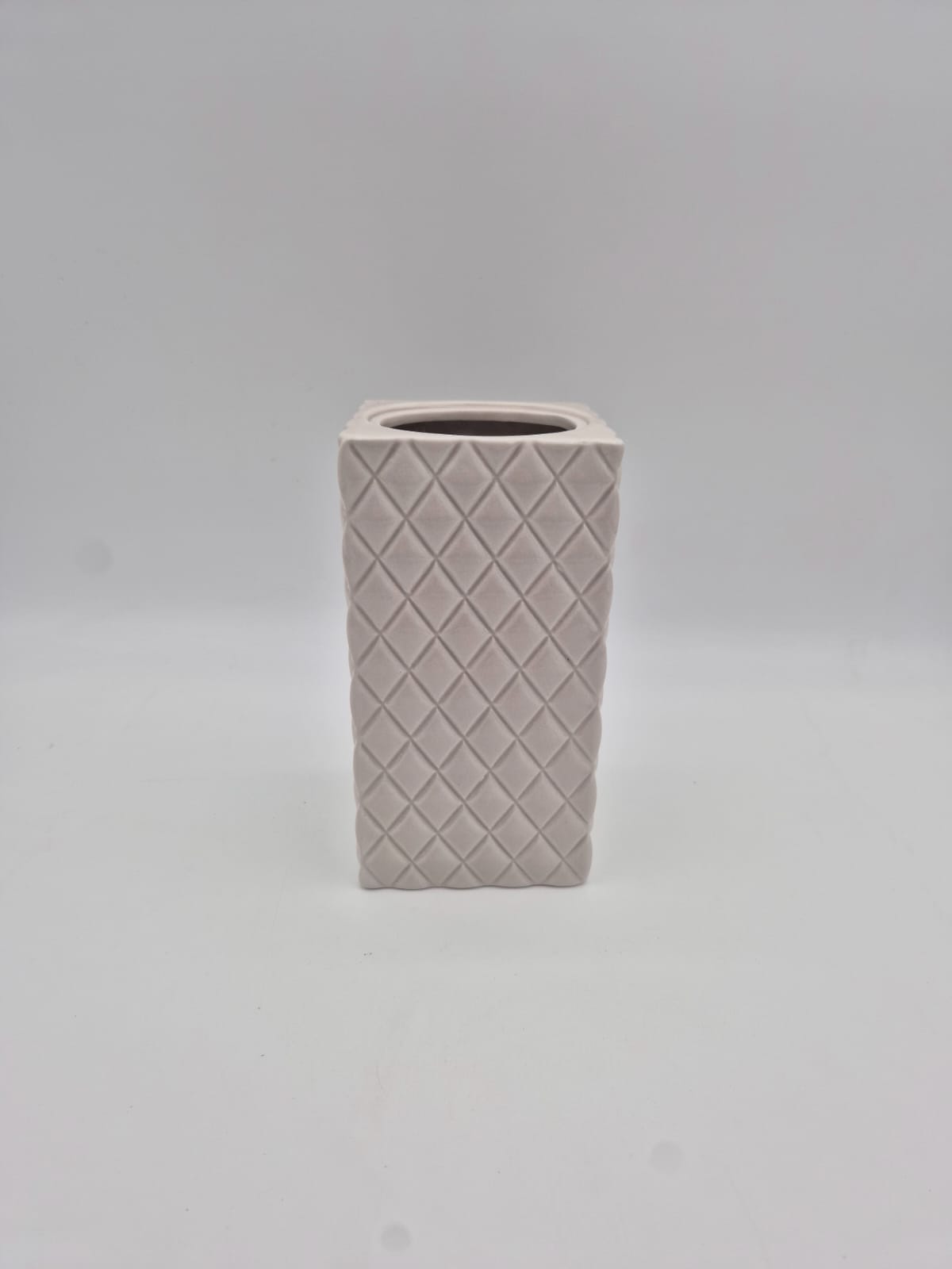 אגרטל חרסינה דגם 212 (24בקרטון)