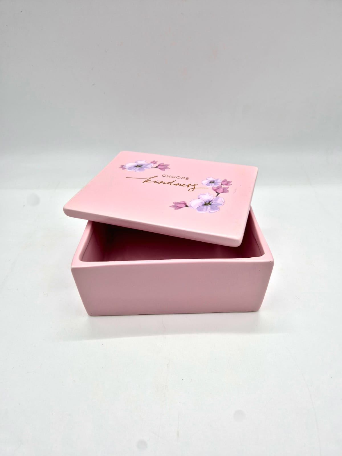 קופסת אחסון חרסינה (30בקרטון)