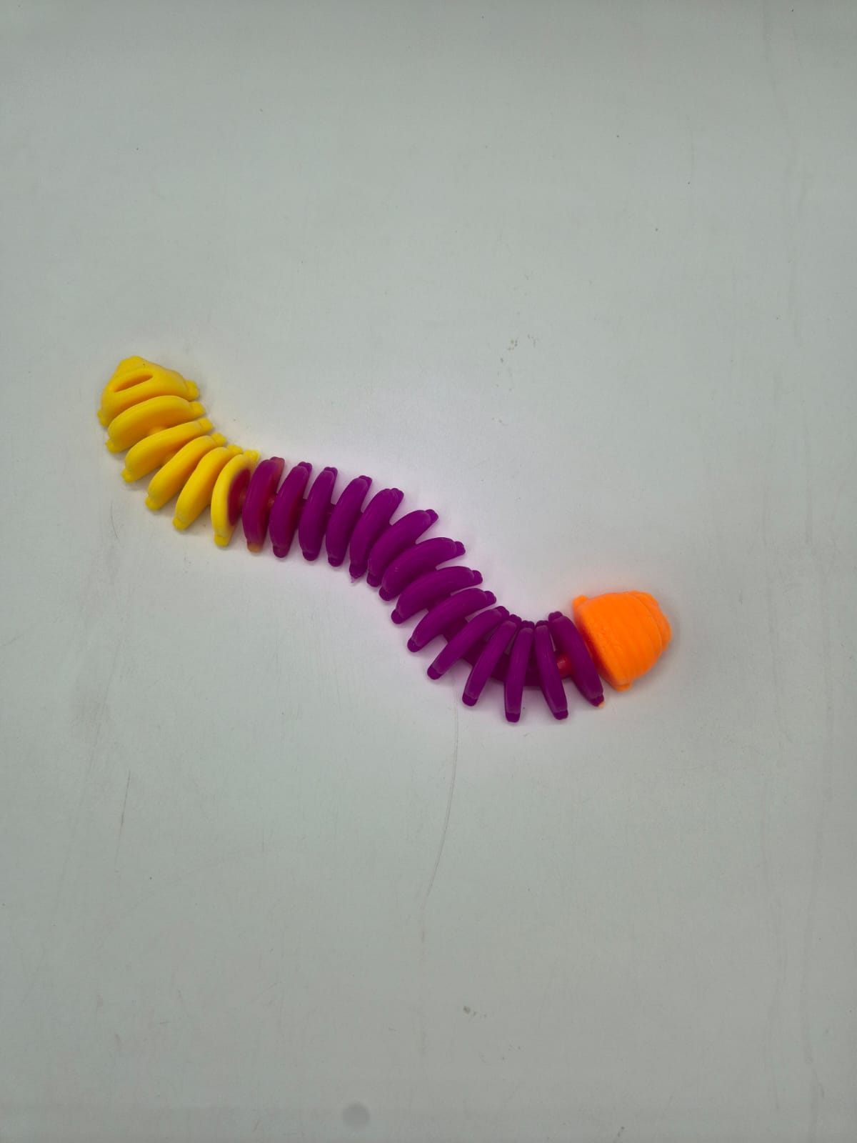 נחש גומי משחק (300 יח' בקר')