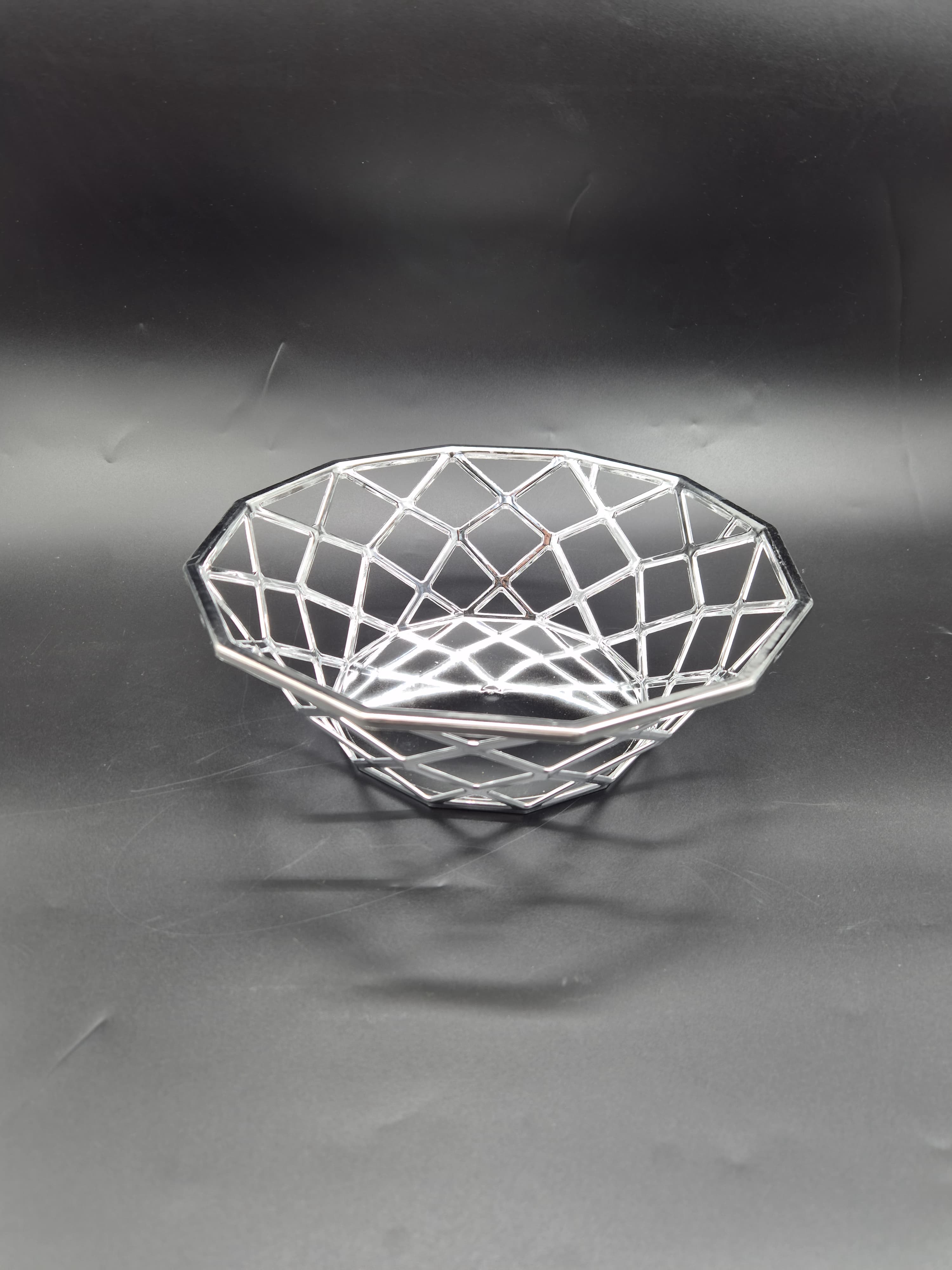 סלסלה מעוינים כסף