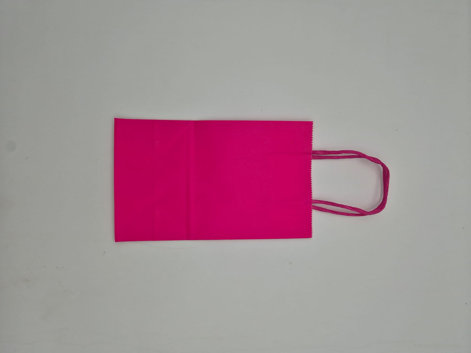 שקית נייר דגם 001 ורוד כהה מידה 13*21.5