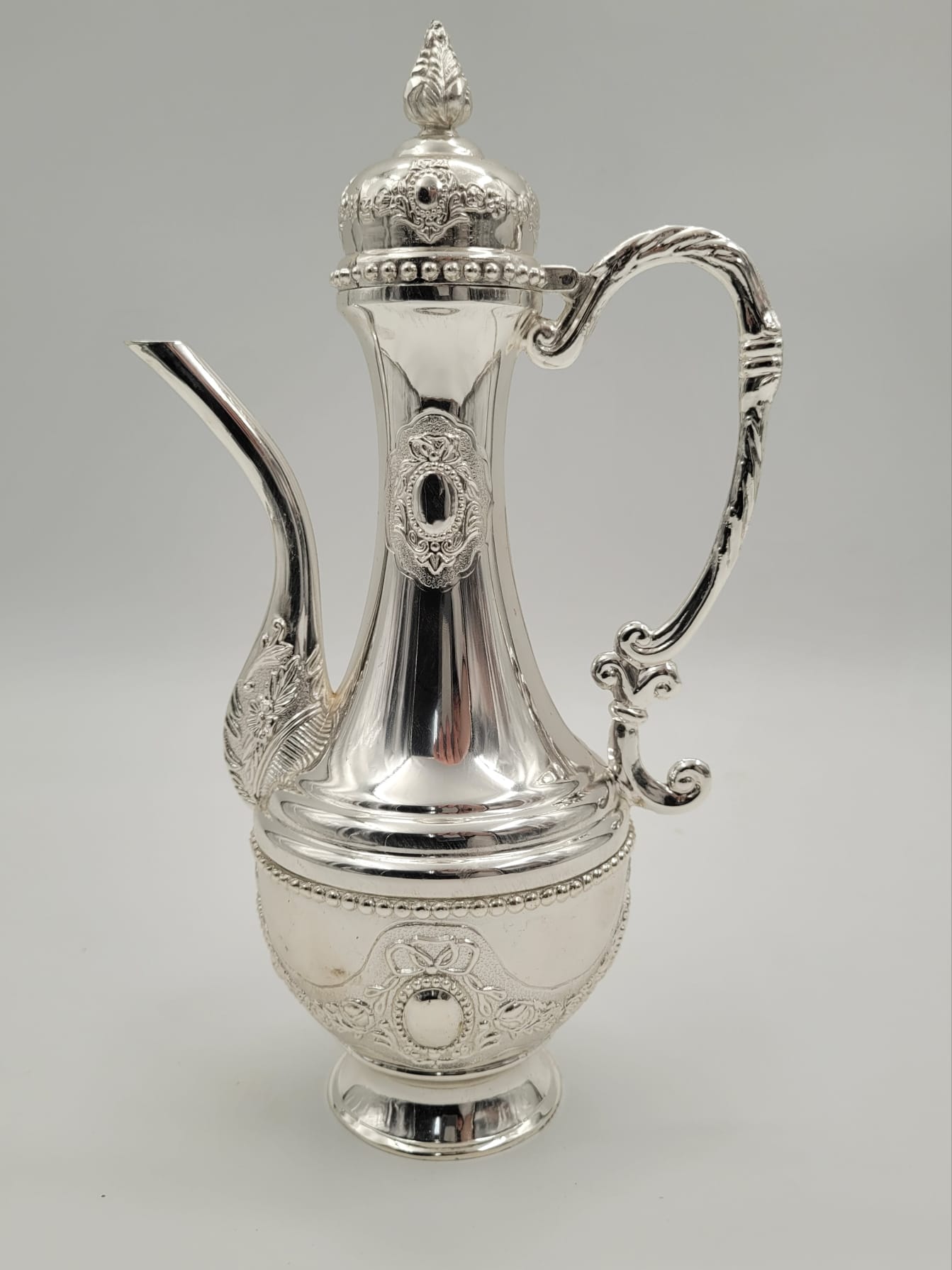 כד שמן מוכסף