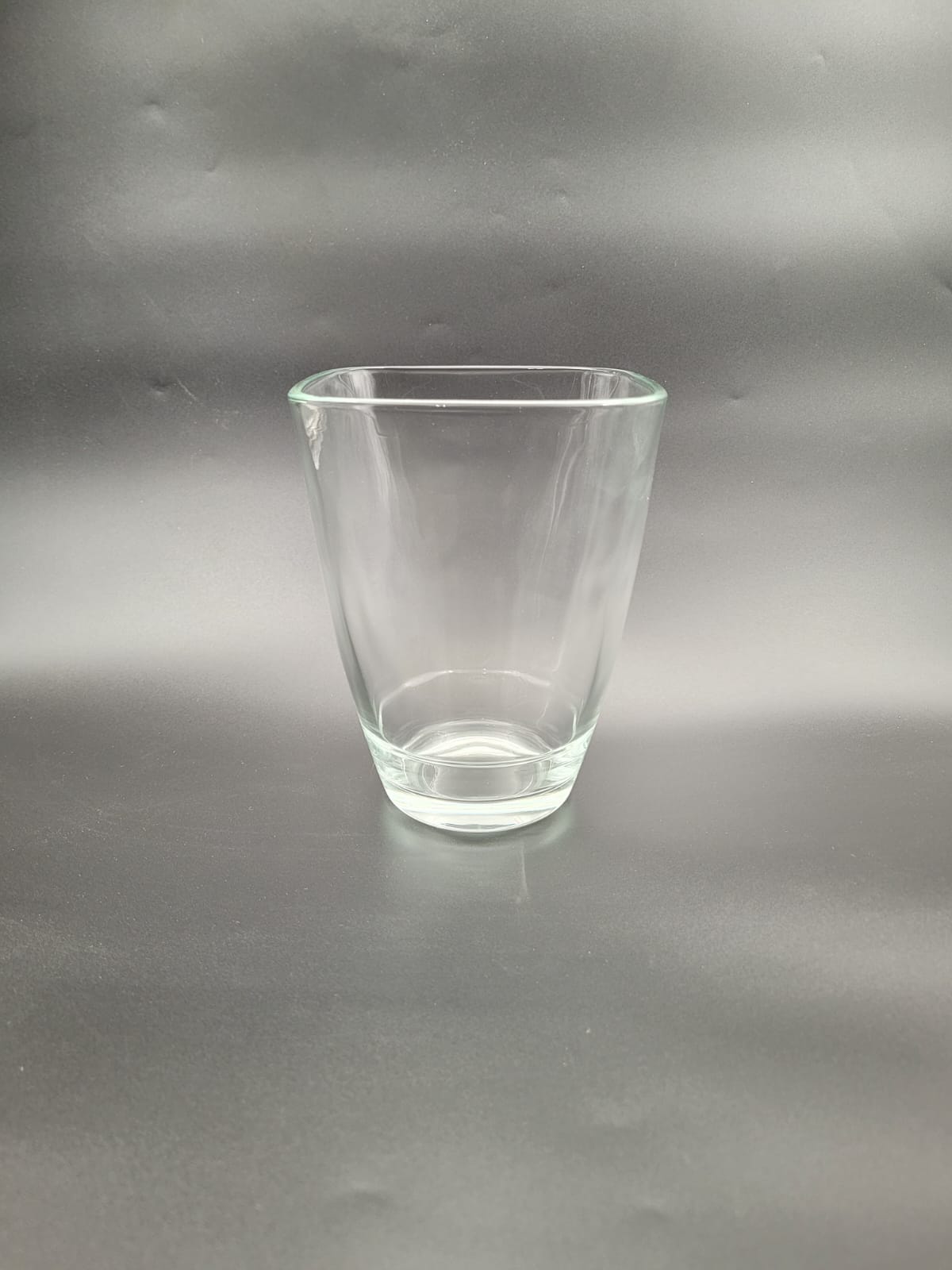 אגרטל זכוכית קלאסי