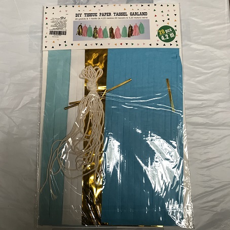 שרשרת פונפונים 4.2 צבע כחול זהב לבן מנטה